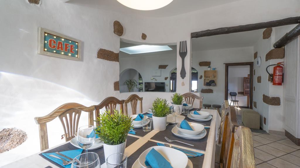 Villa With Amazing Views, Jacuzzi And Private Pool San Bartolomé Exterior foto